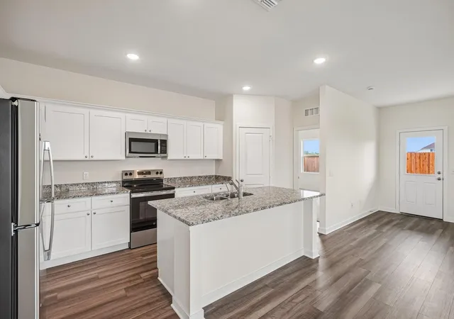 2nd image of 6211 Willow Sky Ct, Porter, TX 77365 | MLS# 69256984