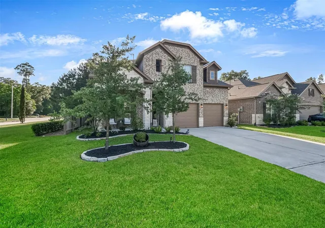 Photo 3 of Single family home for sale at 18726 Kelly Meadows Ln, New Caney, TX 77357 | MLS# 39416003 | Listing updated on 2026-01-10
