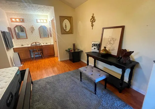 Photo 4 of Single family home for sale at 6511 La Violetta Dr, Houston, TX 77083 | MLS# 14643745 | Listing updated on 2026-09-21