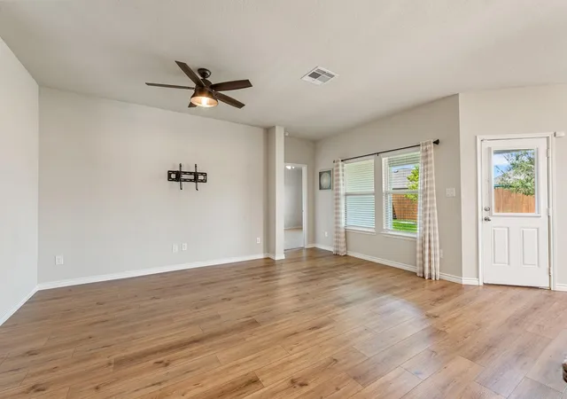 5th image of 1953 Cartwright St, Bryan, TX 77807 | MLS# 90930767