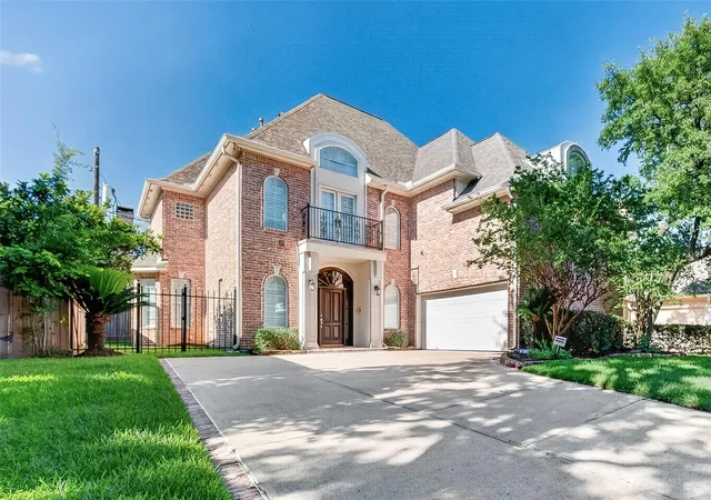 2nd image of 5322 Val Verde St, Houston, TX 77056 | MLS# 30154045