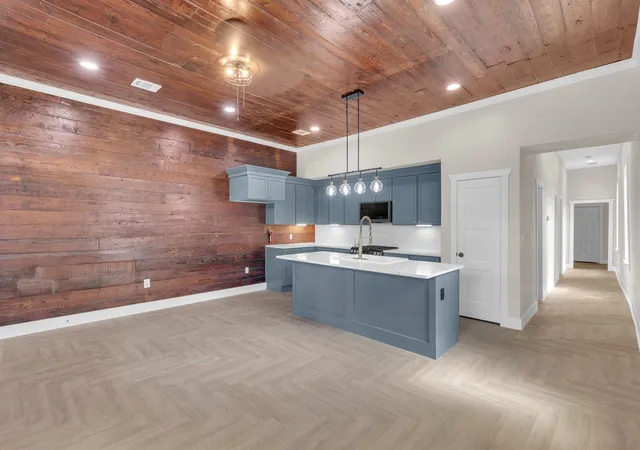 5th image of 1708 Gentry St, Houston, TX 77009