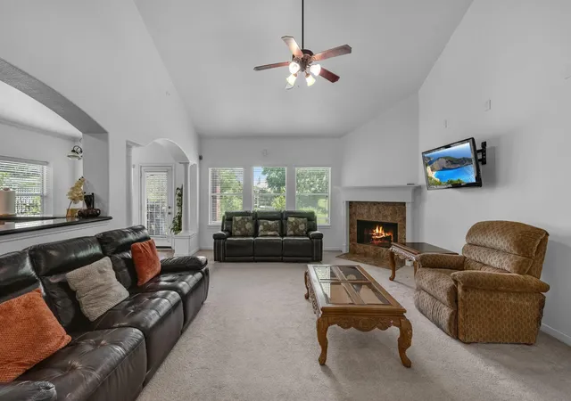Photo 4 of Single family home for sale at 17019 Locust Springs Dr, Houston, TX 77095 | MLS# 85504460 | Listing updated on 2026-08-08