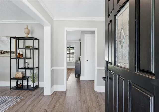 Photo 3 of Single family home for sale at 6310 Hickorycrest Dr, Spring, TX 77389 | MLS# 13208840 | Listing updated on 2026-10-08