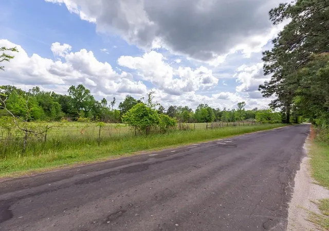 2nd image of 461 Mccarty Road, Lufkin, TX 75904 | MLS# 74464105