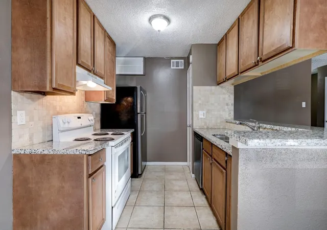 Homes for sale in Houston, TX | 2800 Jeanetta St #1506, Houston, TX 77063 | MLS# 47227893