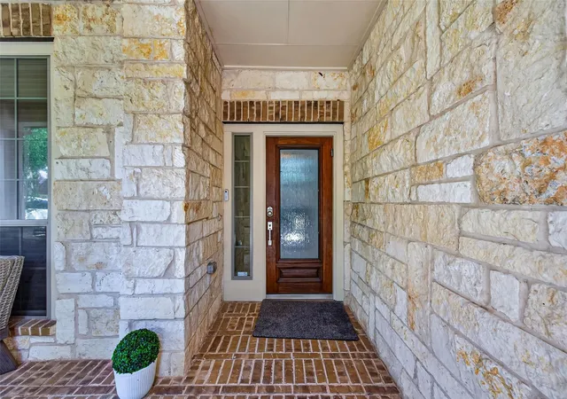 Photo 4 of Single family home for sale at 14723 E Ginger Spice Ct, Cypress, TX 77433 | MLS# 24113298 | Listing updated on 2026-09-20