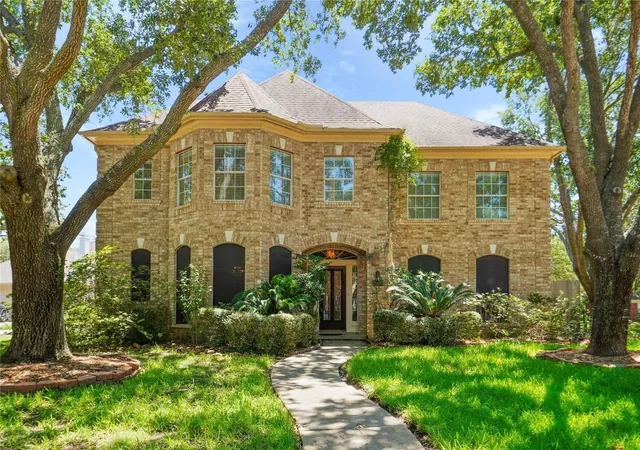 Photo 2 of Single family home for sale at 219 Whisper Pass, Houston, TX 77094 | MLS# 35980531 | Listing updated on 2026-09-24