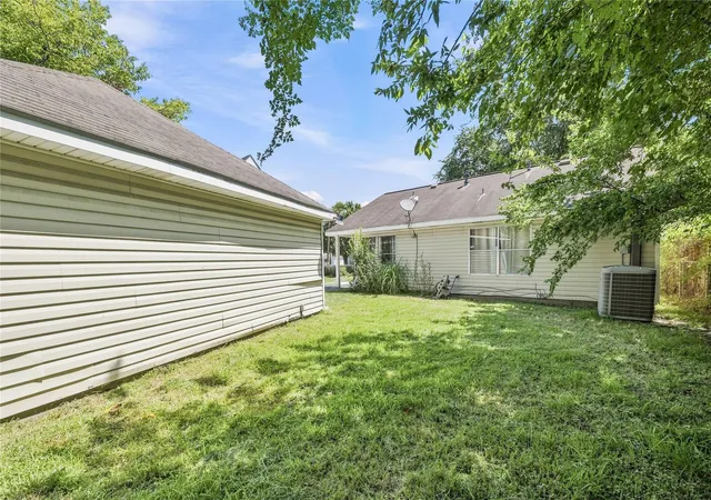 Photo 36 of Single family home for sale at 1715 Brewster St, Houston, TX 77020 | MLS# 7948481 | Listing updated on 2026-10-07