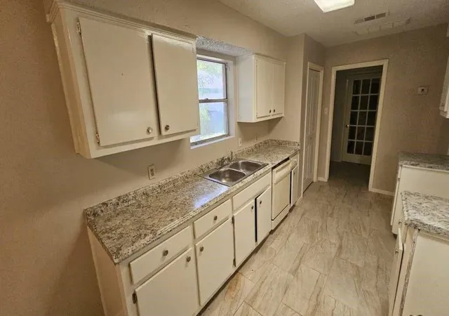 Photo 3 of Single family home for sale at 5410 Dibello Forest Ln, Spring, TX 77373 | MLS# 58771349 | Listing updated on 2026-07-28