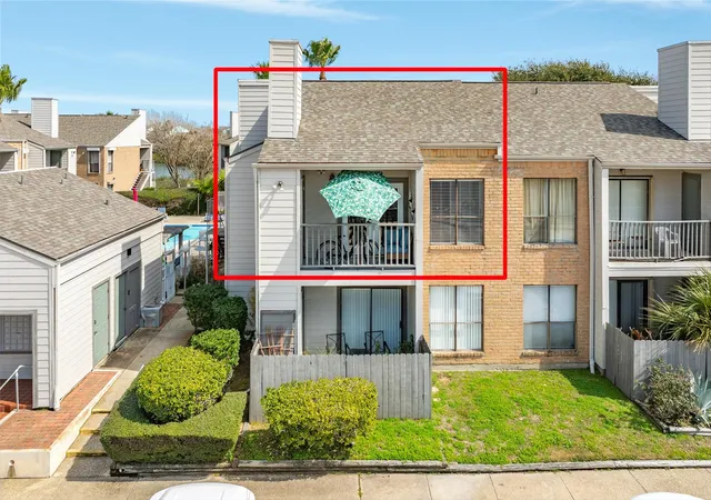 Homes for sale in Galveston, TX | 3220 69Th St #F5, Galveston, TX 77551 | MLS# 68853218