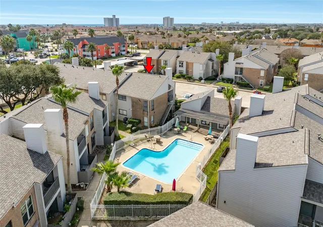 Homes for sale in Galveston, TX | 3220 69Th St #F5, Galveston, TX 77551 | MLS# 68853218