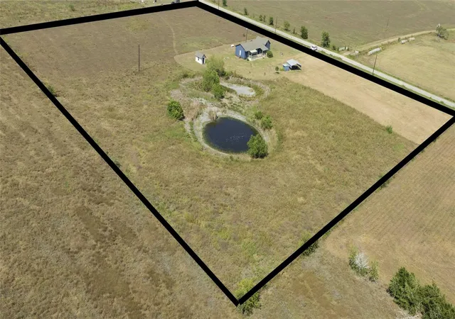 Photo 2 of Sale Pending at 398 County Rd 264, Moulton, TX 77975 | MLS# 15168188 | Listing updated on 2026-08-27