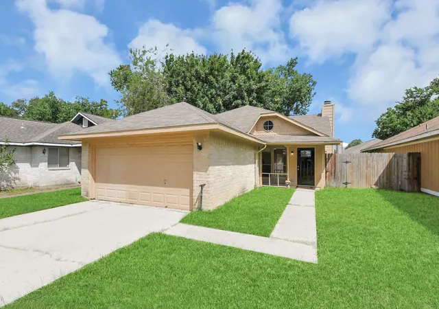 Photo 4 of Single family home for sale at 3219 Forestbrook Dr, Spring, TX 77373 | MLS# 19180520 | Listing updated on 2026-10-19