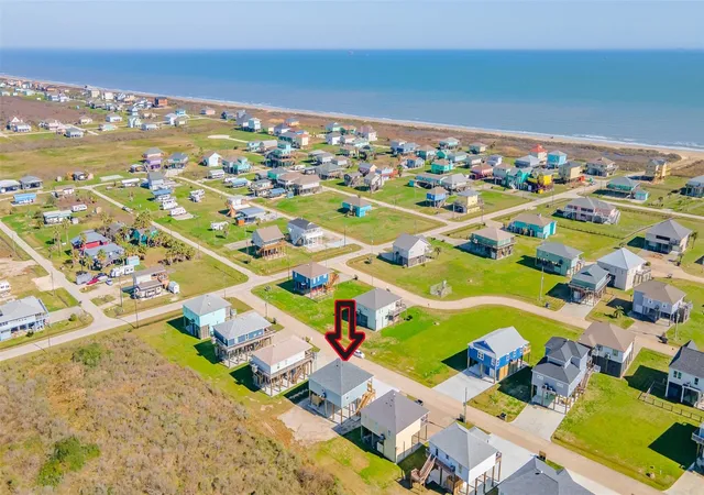 3rd image of 4419 Ranger Dr, Port Bolivar, TX 77650 | MLS# 77431049