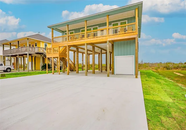 4th image of 4419 Ranger Dr, Port Bolivar, TX 77650 | MLS# 77431049
