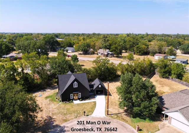 Photo 2 of Single family home for sale at 201 Man O War, Groesbeck, TX 76642 | MLS# 72088817 | Listing updated on 2026-08-28