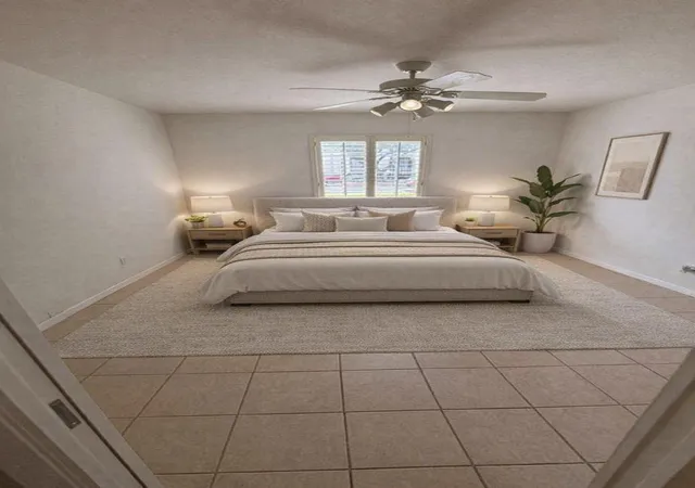 Photo 3 of Condo for sale at 2605 Marilee Ln #2, Houston, TX 77057 | MLS# 75132496 | Listing updated on 2026-08-17