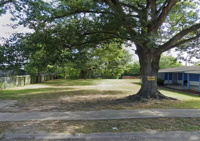 1st image of 5017 Southwind St, Houston, TX 77033 | MLS# 56493272
