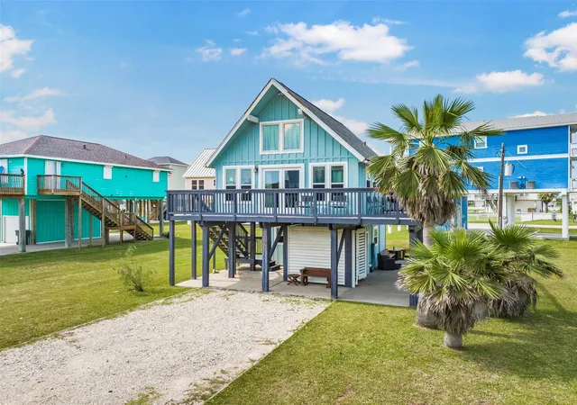 Photo 1 of Single family home for sale at 22818 Buena St, Galveston, TX 77554 | MLS# 2783082 | Listing updated on 2026-09-14