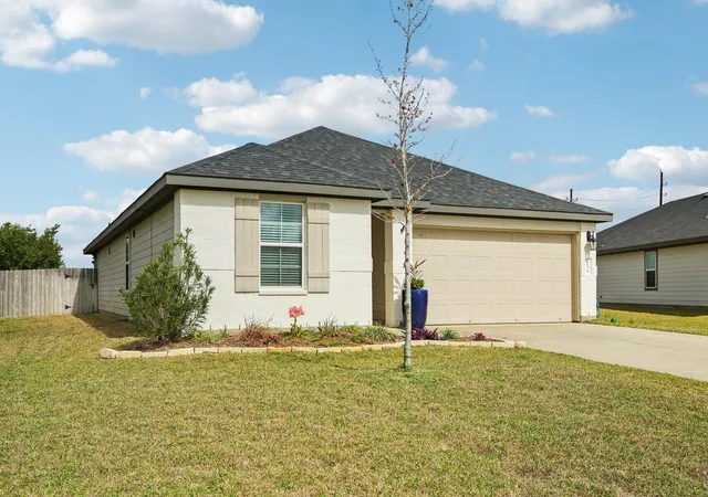 Homes for sale in Sealy, TX | 1279 Thornbird Trl, Sealy, TX 77474 | MLS# 89192427