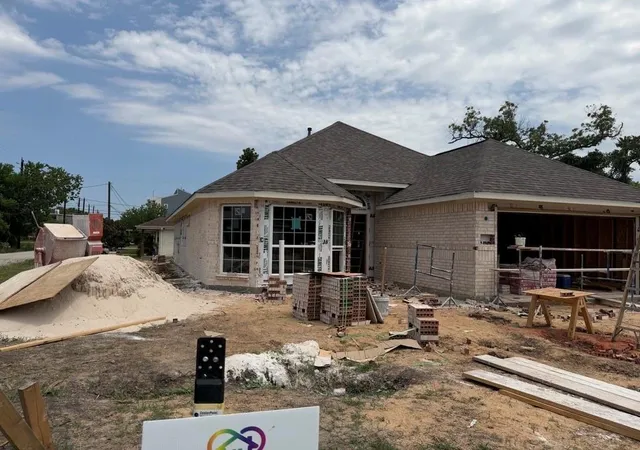 Photo 3 of Single family home for sale at 3101 Bremond St, Houston, TX 77004 | MLS# 95099886 | Listing updated on 2026-08-27