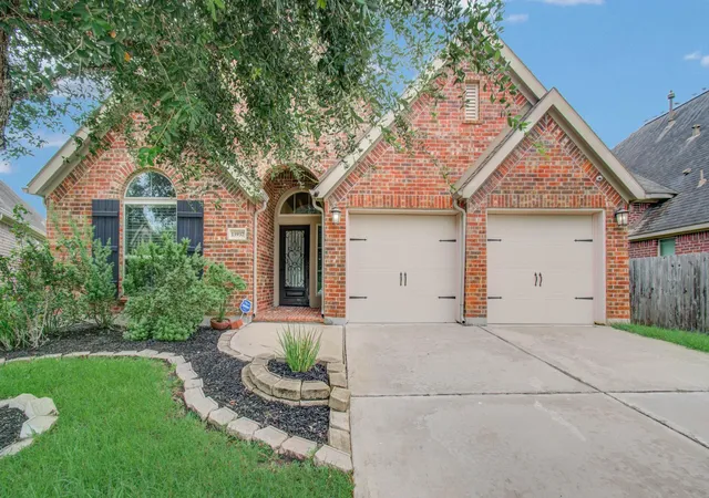 1st image of 13937 Naples Park Ct, Pearland, TX 77584 | MLS# 90745853