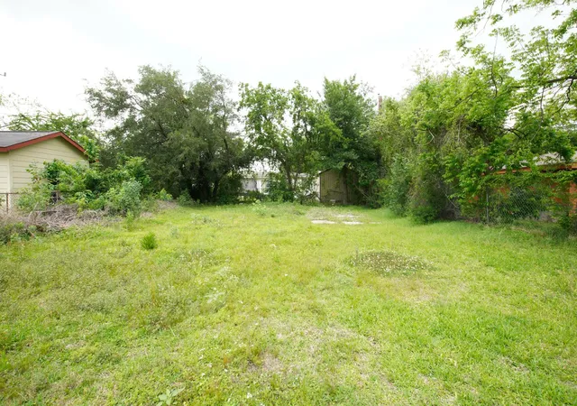 Photo 3 of Land for sale at 10225 Fairfax St, Houston, TX 77029 | MLS# 63302714 | Listing updated on 2026-07-12
