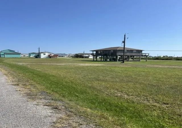 Photo 3 of Land for sale at Lot 335 Bay Hbr 6th, Galveston, TX 77554 | MLS# 31414816 | Listing updated on 2026-08-28