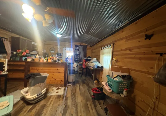 2nd image of 2559 Tucker Rd, Silsbee, TX 77656 | MLS# 79708737