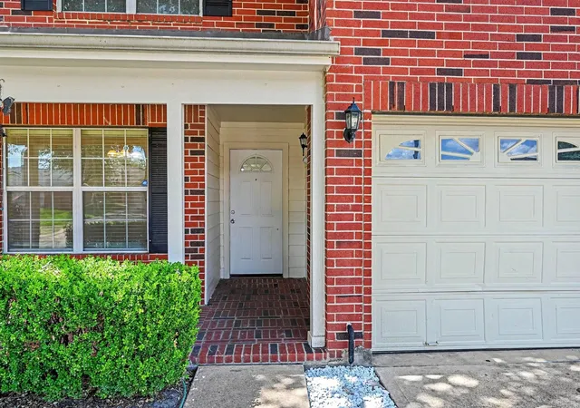 Photo 3 of Sale Pending at 16602 Grenada Fls Dr, Houston, TX 77095 | MLS# 70517031 | Listing updated on 2026-09-21