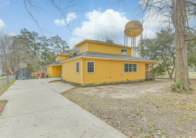 3rd image of 1103 Williams St, Cleveland, TX 77327 | MLS# 8987270
