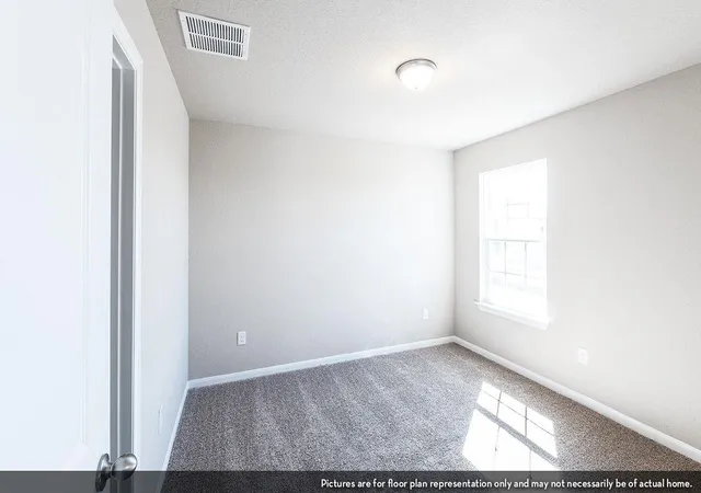 4th image of 14309 Pine Cliffs Dr, Texas City, TX 77568 | MLS# 84764460