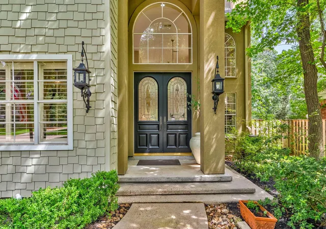 Photo 2 of Single family home for sale at 66 Candle Pine Pl, Spring, TX 77381 | MLS# 30895045 | Listing updated on 2026-09-12