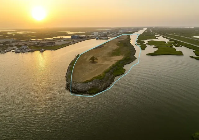 Photo 1 of Land for sale at 1228 N Redfish St, Port Bolivar, TX 77650 | MLS# 46473156 | Listing updated on 2026-07-25