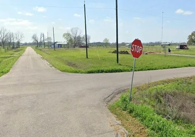 Photo 3 of Land for sale at 5065 Big Bend Ln, Boling, TX 77420 | MLS# 5141724 | Listing updated on 2026-08-28
