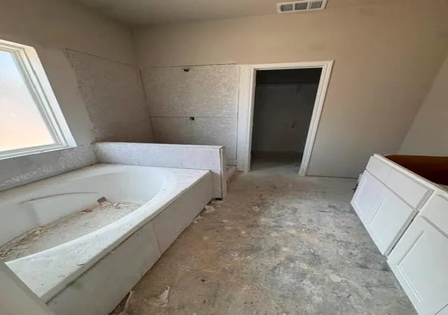 Photo 3 of Single family home for sale at 13611 Kit Run, Splendora, TX 77372 | MLS# 91106531 | Listing updated on 2026-08-04