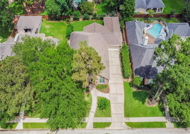 2nd image of 1310 Lambourne Circle, Spring, TX 77379 | MLS# 55410507