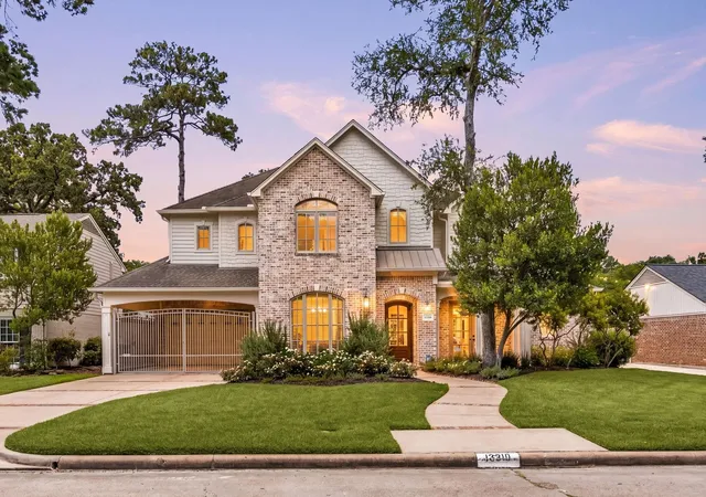Photo 2 of Single family home for sale at 13310 Apple Tree Rd, Houston, TX 77079 | MLS# 64136057 | Listing updated on 2026-08-30