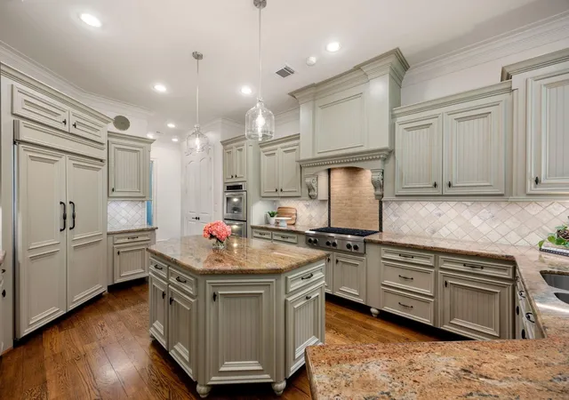 Photo 3 of Single family home for sale at 13310 Apple Tree Rd, Houston, TX 77079 | MLS# 64136057 | Listing updated on 2026-08-30