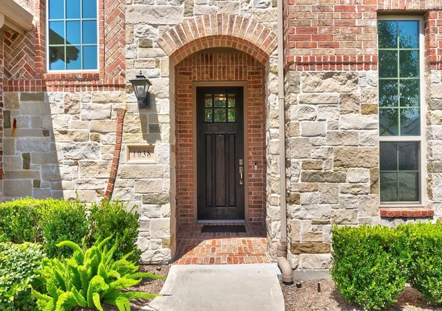 Photo 2 of Single family home for sale at 1038 Bat Hawk Ct, Conroe, TX 77385 | MLS# 24499778 | Listing updated on 2026-07-19