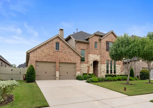 Photo 32 of Single family home for sale at 1038 Bat Hawk Ct, Conroe, TX 77385 | MLS# 24499778 | Listing updated on 2026-07-19