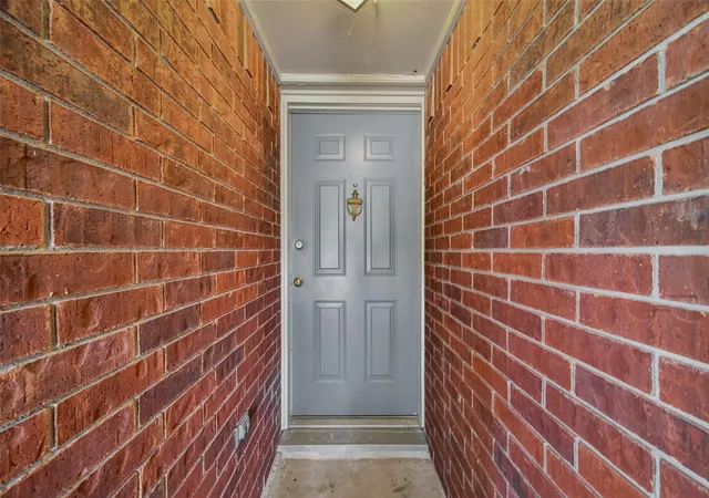 Photo 3 of Single family home for sale at 7803 Yellow Pine Dr, Houston, TX 77040 | MLS# 46307381 | Listing updated on 2026-09-11