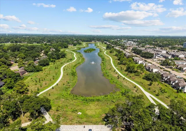 34th image of 2242 Gemini St, Houston, TX 77058 | MLS# 10149878