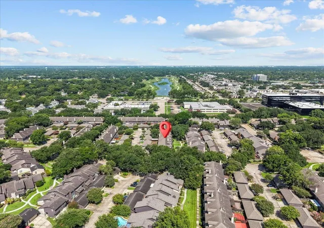 4th image of 2242 Gemini St, Houston, TX 77058 | MLS# 10149878