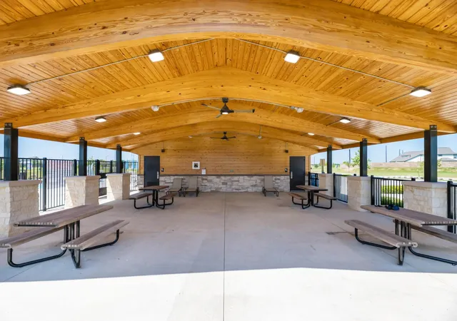 39th image of 616 Juniper Heights Ln, Waller, TX 77484 | MLS# 48203701