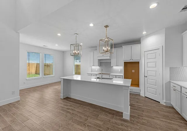 4th image of 616 Juniper Heights Ln, Waller, TX 77484 | MLS# 48203701