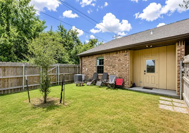 Photo 4 of Townhouse for sale at 3325 Wakewell Ct, College Station, TX 77845 | MLS# 15912335 | Listing updated on 2026-09-09