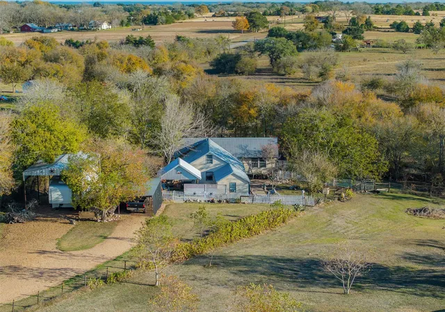Homes for sale in Fayetteville, TX | 400 W Main St, Fayetteville, TX 78940 | MLS# 49256323