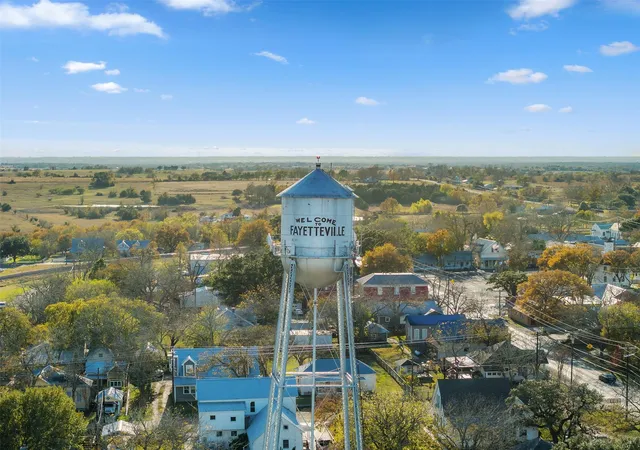 Homes for sale in Fayetteville, TX | 400 W Main St, Fayetteville, TX 78940 | MLS# 49256323